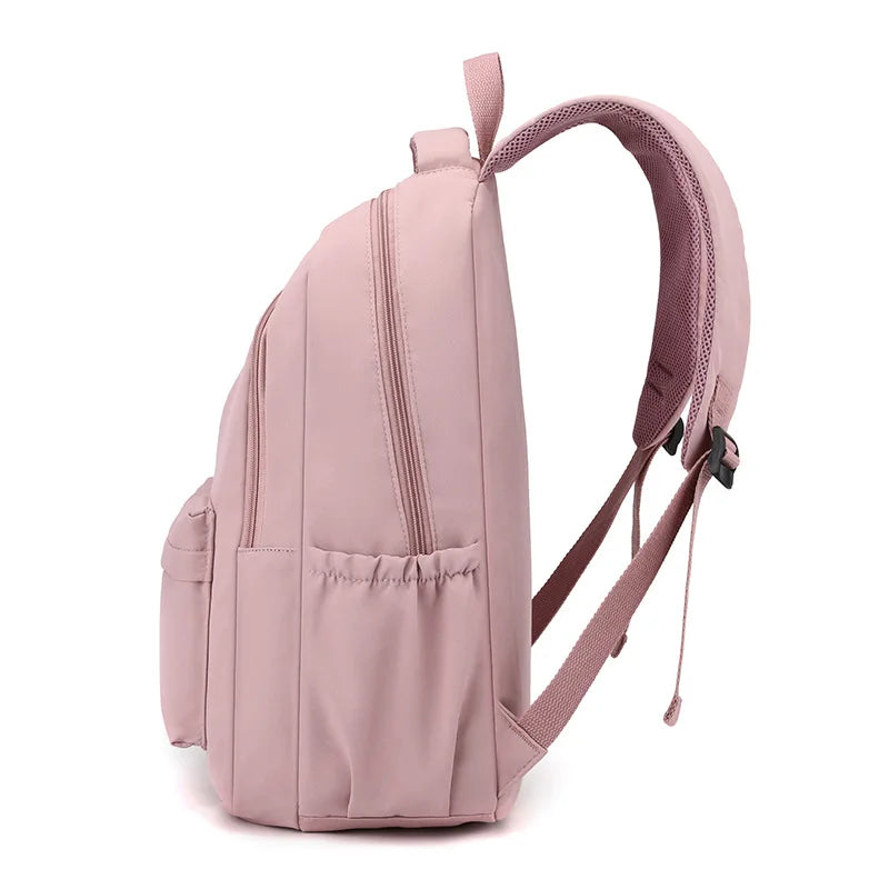 Durable School Bag with Smooth Zipper – Casual Daypack & Everyday Use